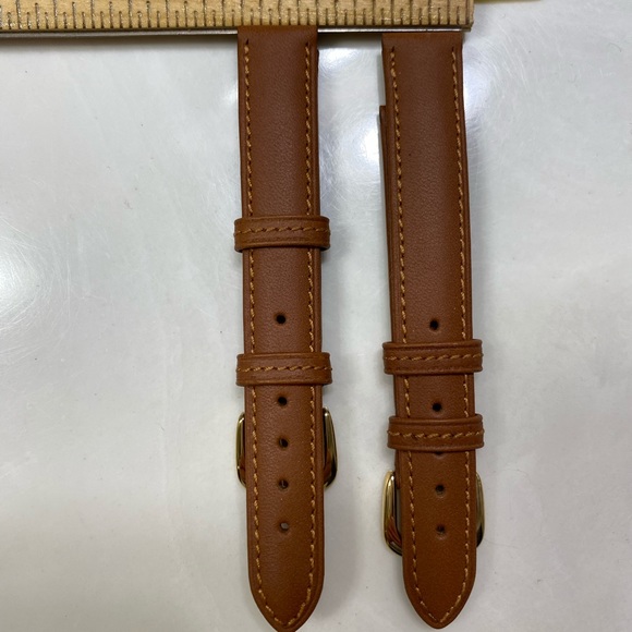 SOLD. NWOT Coach Leather Bands 2cm width. - Picture 4 of 5